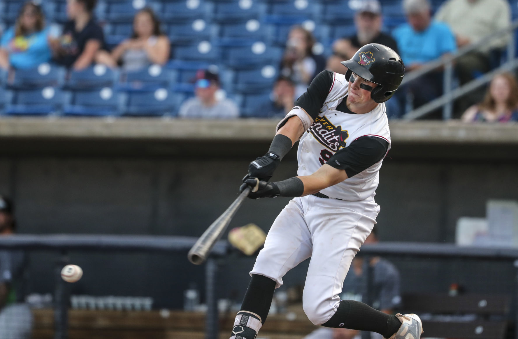 061318-qct-bandits-lumberkings-031